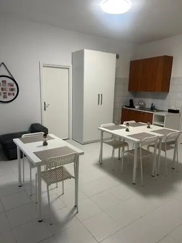 Homestay Malpensa Rooms Case Nuove