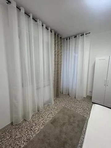Homestay Malpensa Rooms Case Nuove